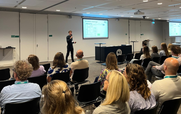 Deelnemers en spreker tijdens Kennisnet Live! bijeenkomst